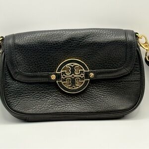 Tory Burch Black Amanda Crossbody with Gold Logo Medallion